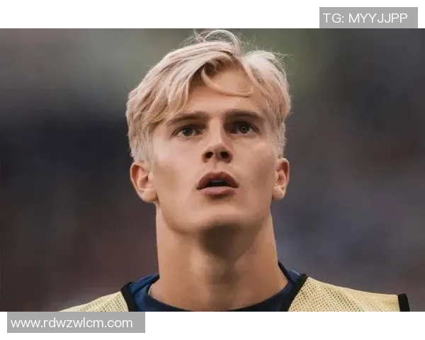 足球球星也能打篮球 他是如何跨界展示惊人运动天赋的