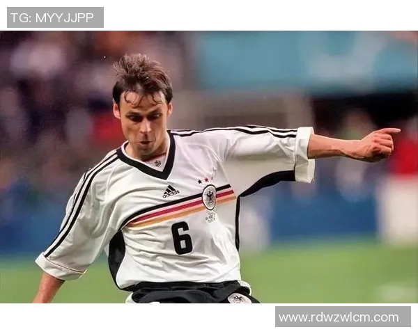 退役球星重返绿茵场后的传奇人生与足坛影响力解析